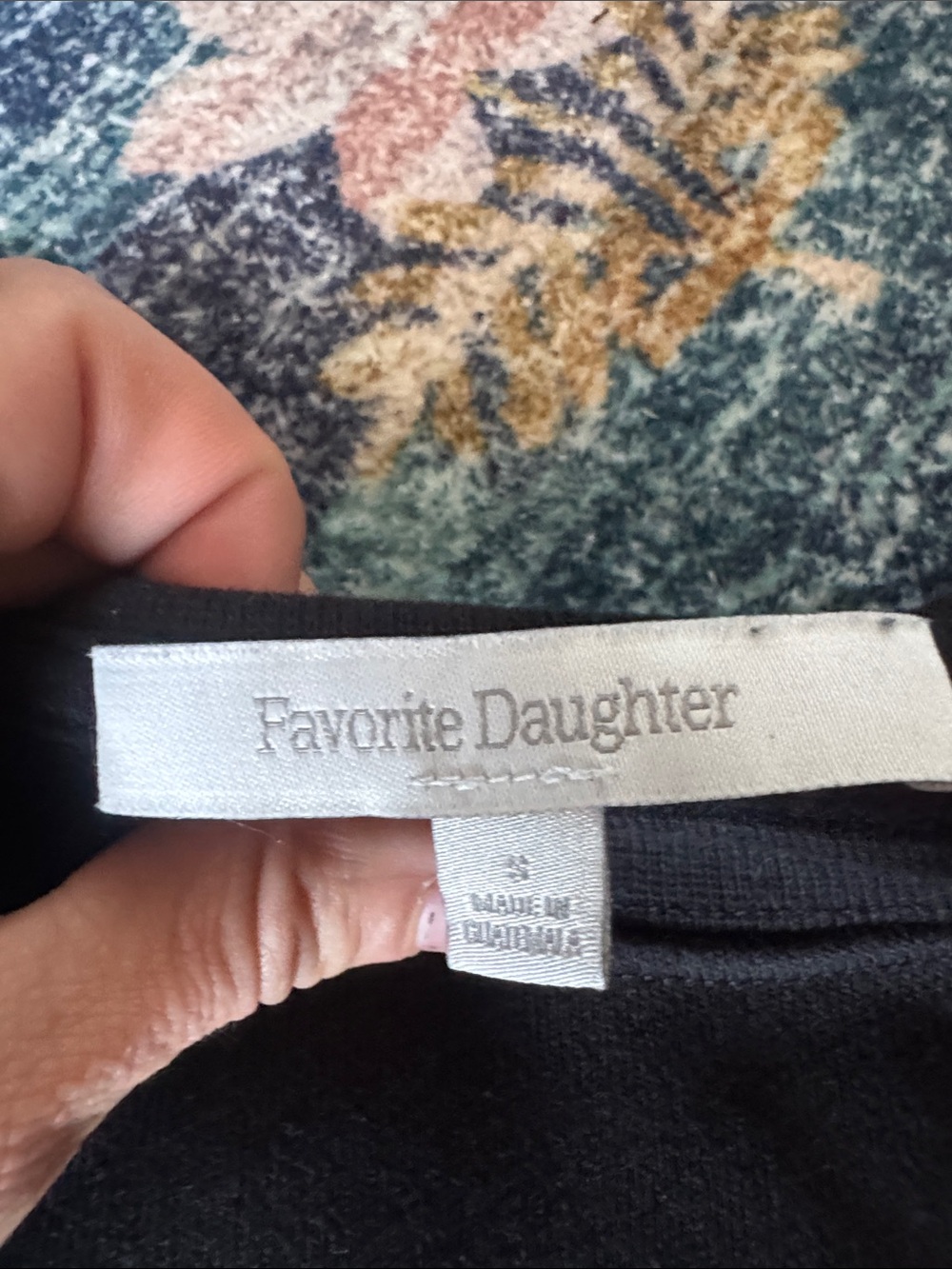 Favorite Daughter Black Crewneck Sweatshirt with White 'Go Sports' Graphic - Picture 8 of 9